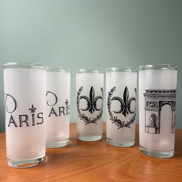 Paris France frosted glasses, French souvenir, fleur de lis, arc de triomphe, - Picture 1 of 10
